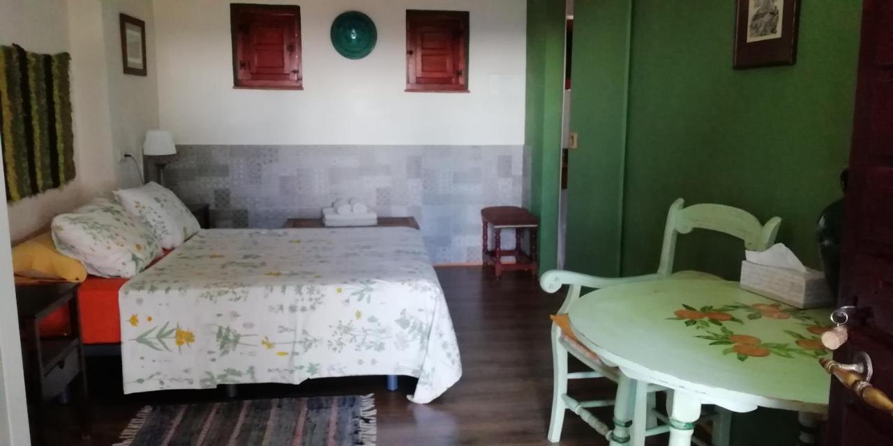 La Escuela Del Campo Bed & Breakfast Setenil De Las Bodegas Bagian luar foto