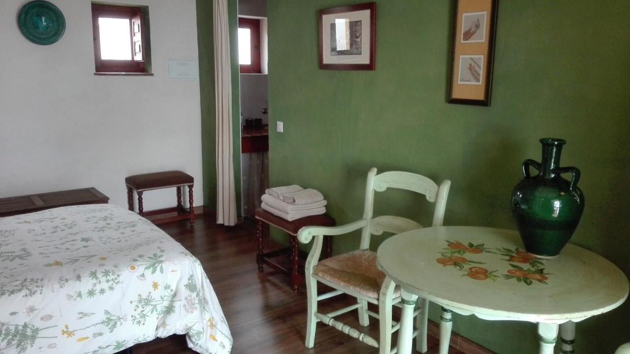La Escuela Del Campo Bed & Breakfast Setenil De Las Bodegas Bagian luar foto